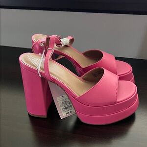 Wild Fable Vibrant Pink Platform Heels